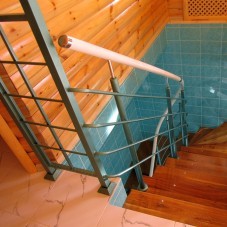 Сауна отеля Нарина - лестница на 2 уровень